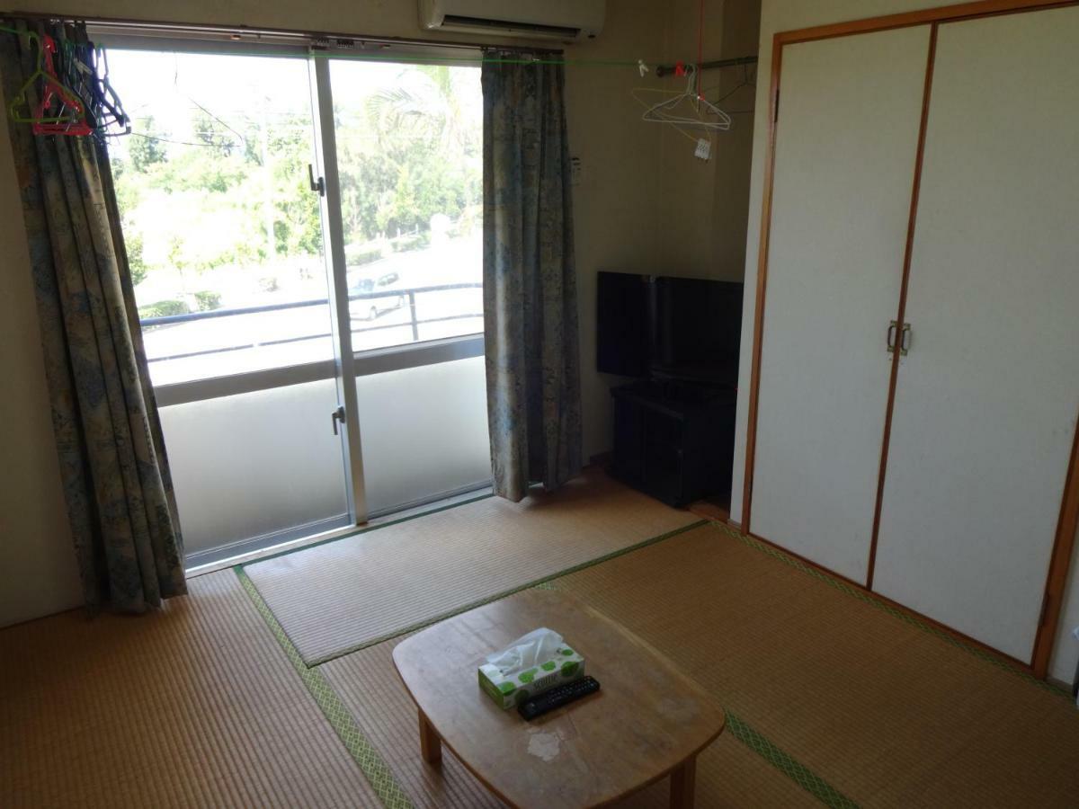 Pension Orange Box Miyakojima  Экстерьер фото