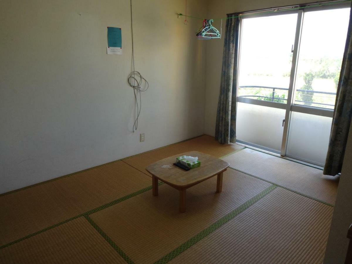 Pension Orange Box Miyakojima  Экстерьер фото