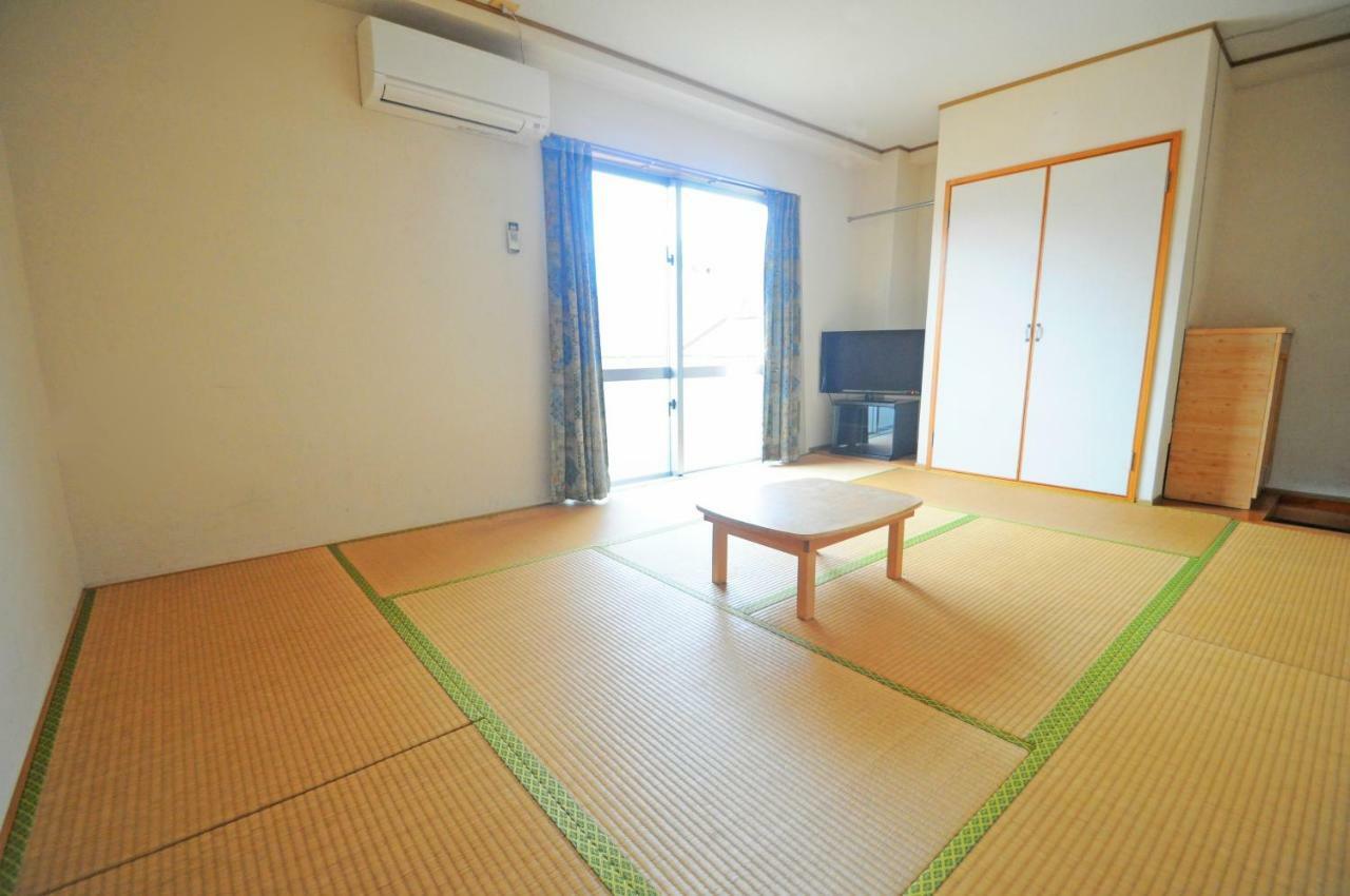 Pension Orange Box Miyakojima  Экстерьер фото